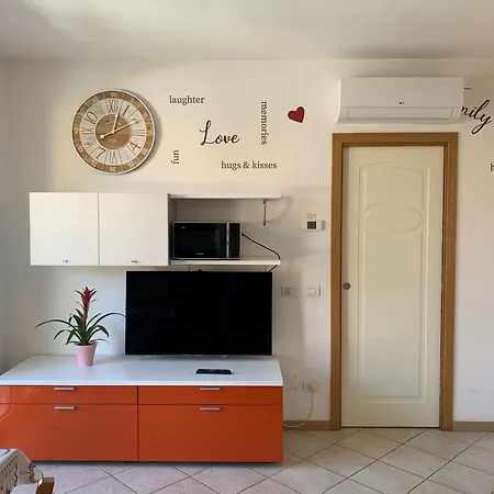 Marechiaro, A Due Passi Da E Fiera Lägenhet *